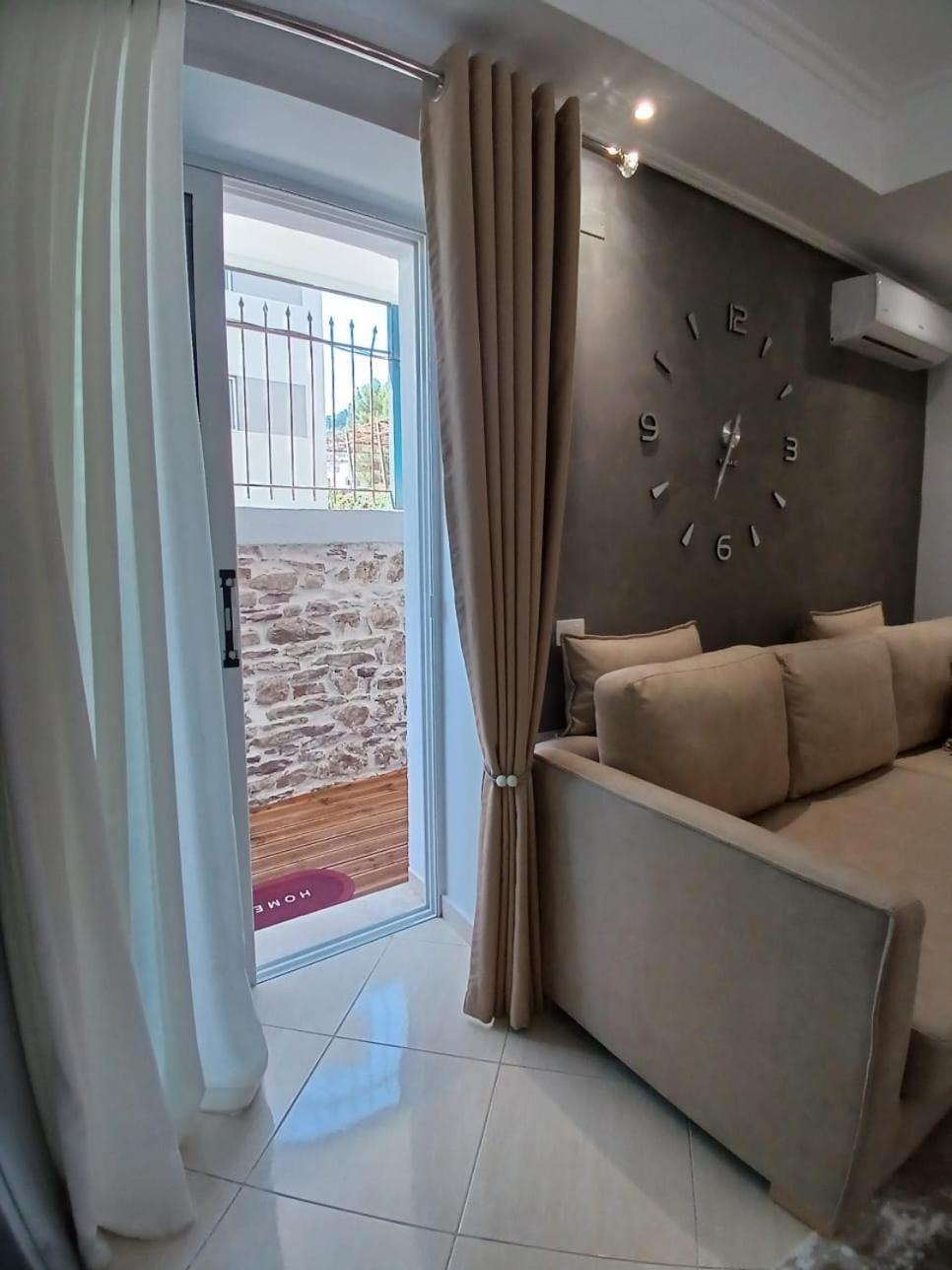 Mato Apartment Gjirokastër Eksteriør billede