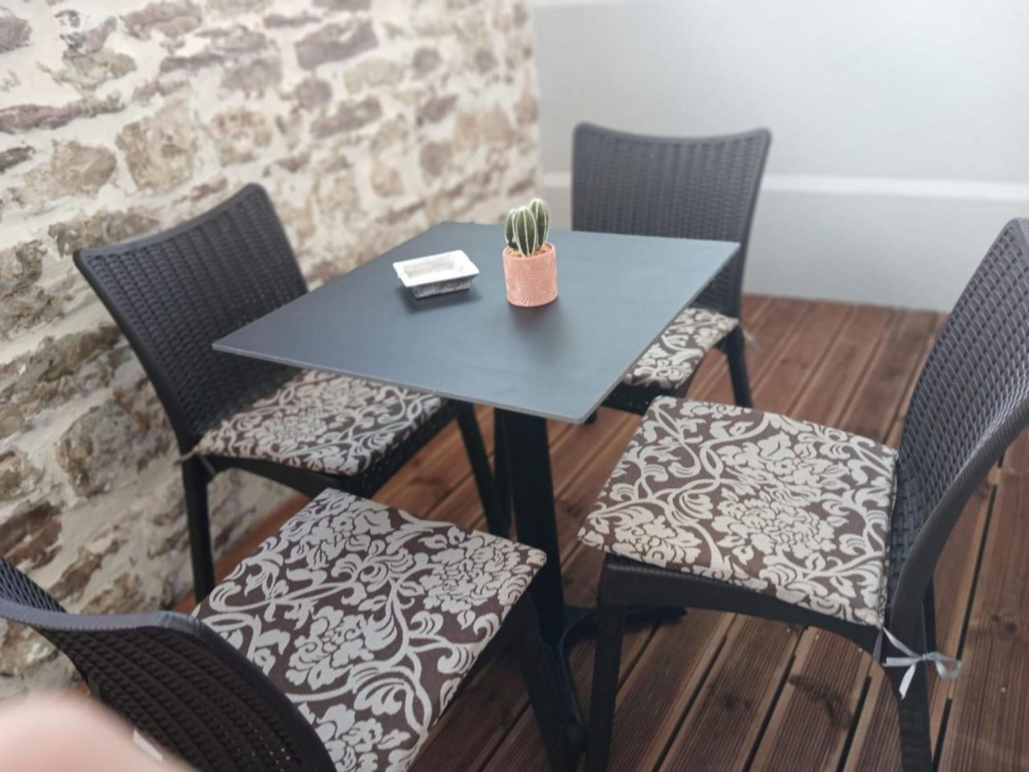 Mato Apartment Gjirokastër Eksteriør billede